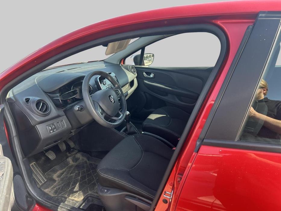 RENAULT Clio 2017