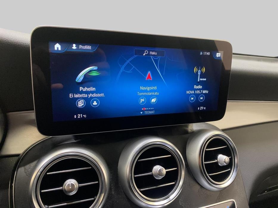 MERCEDES-BENZ GLC 2022