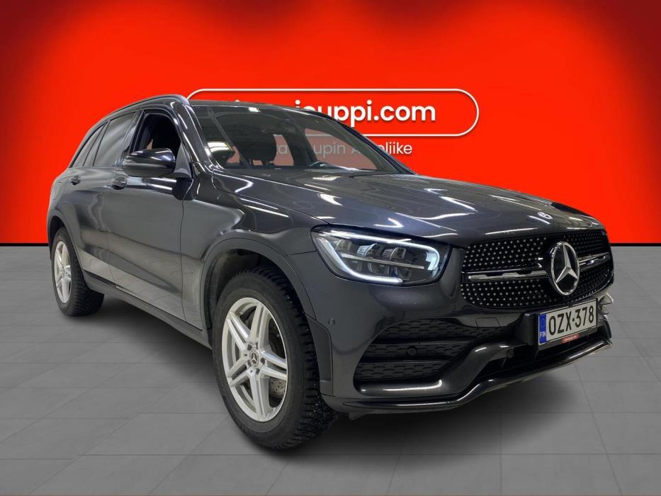 MERCEDES-BENZ GLC 2022