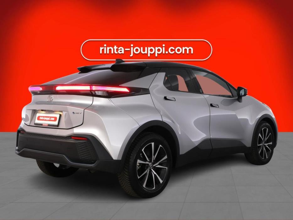 TOYOTA C-HR 2024