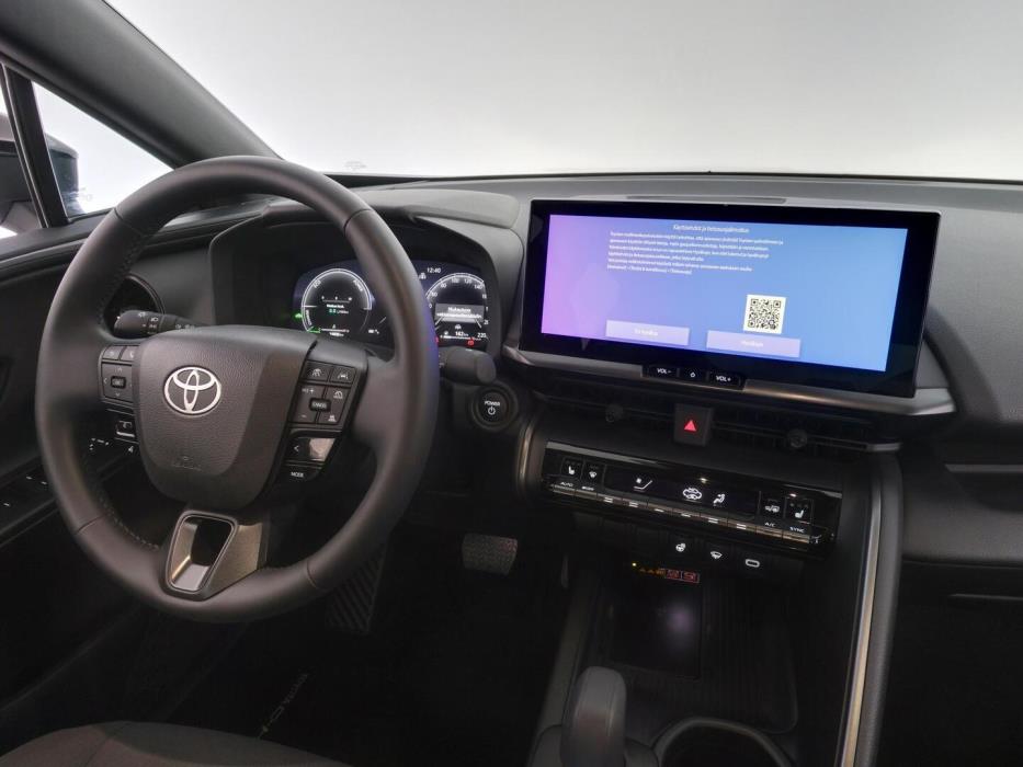 TOYOTA C-HR 2024