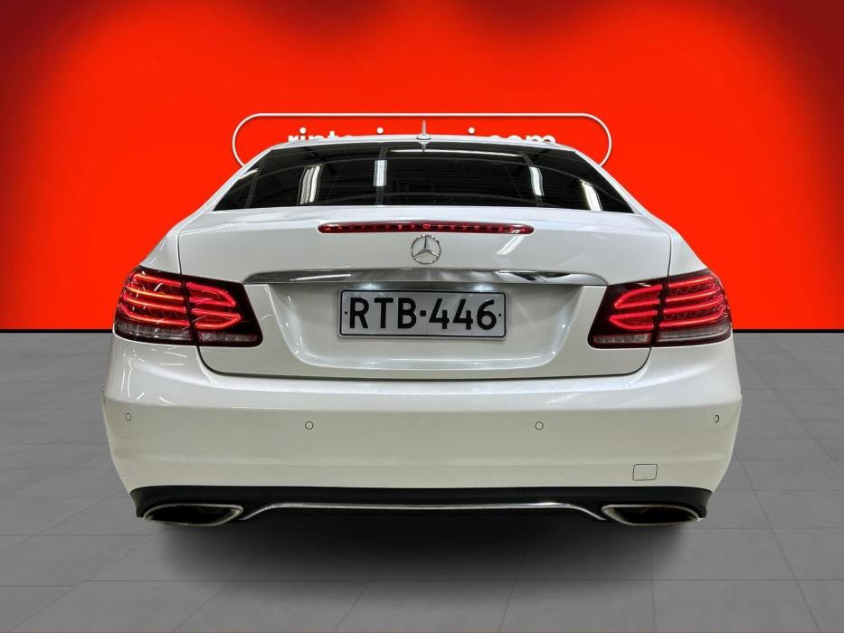 MERCEDES-BENZ E 2014