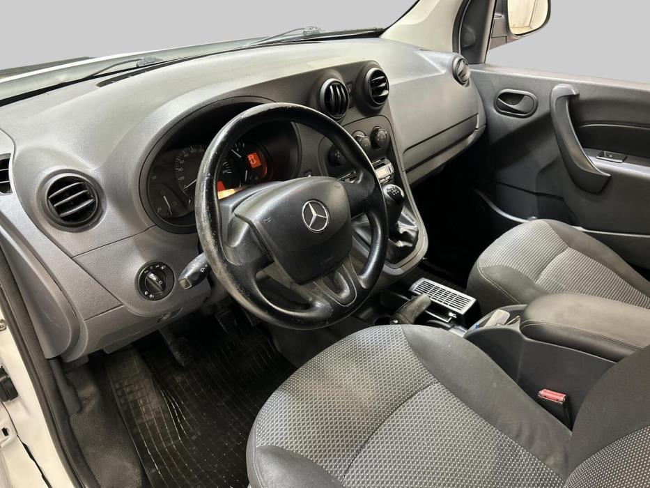 MERCEDES-BENZ Citan 2013