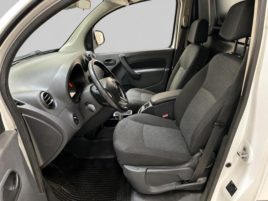 MERCEDES-BENZ Citan 2013