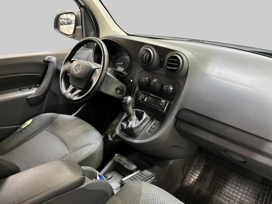 MERCEDES-BENZ Citan 2013