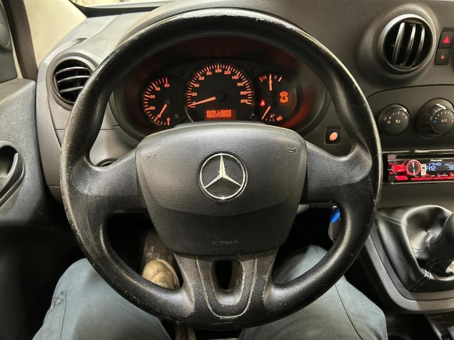 MERCEDES-BENZ Citan 2013