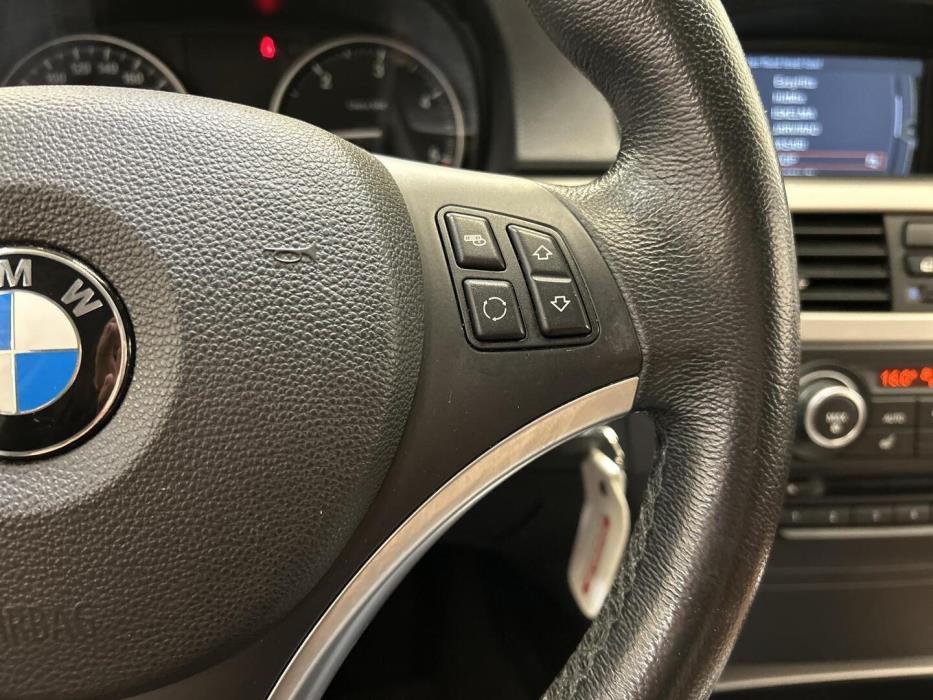 BMW 318 2012