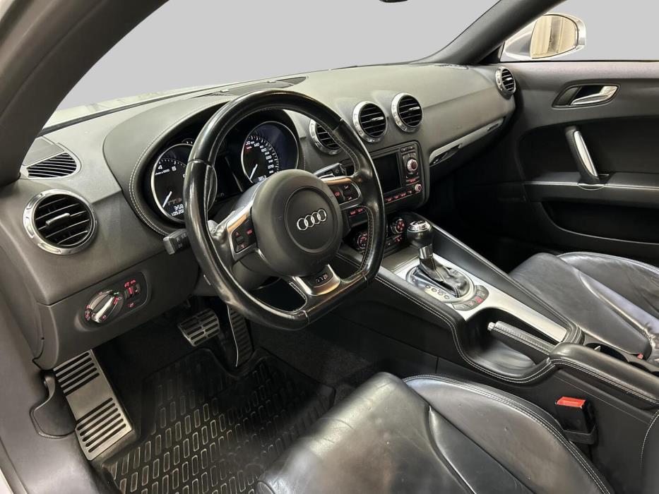 AUDI TTS 2009