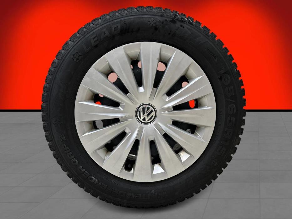 VOLKSWAGEN Golf 2016