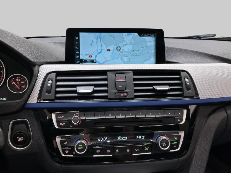 BMW 330 2017