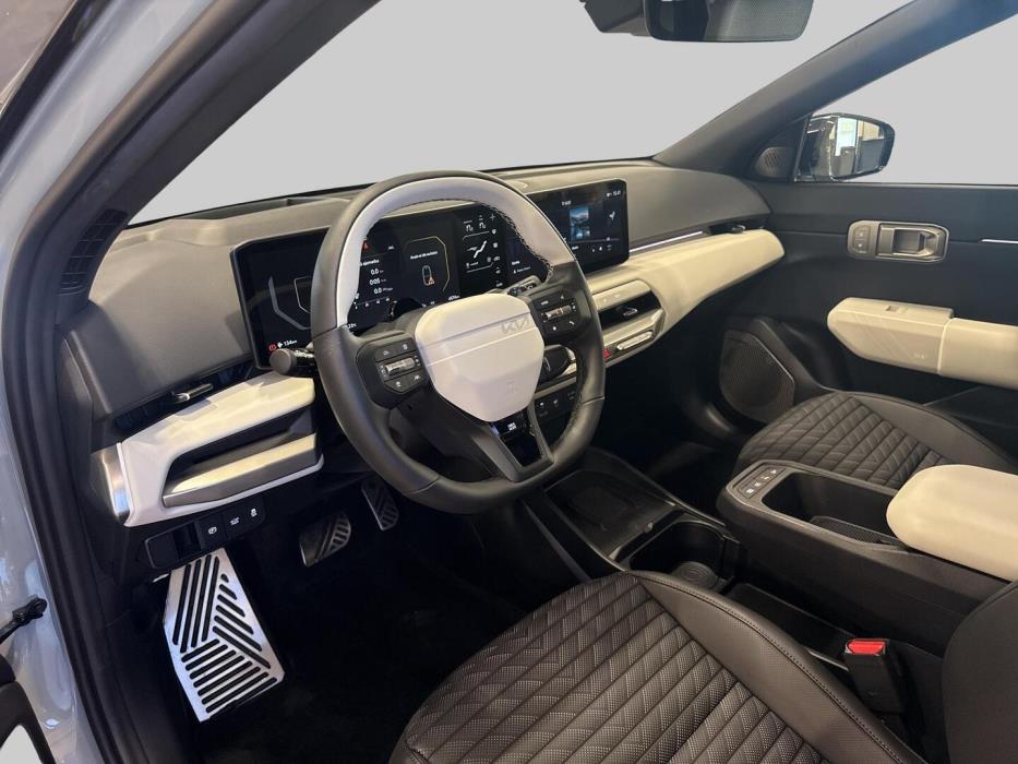 KIA EV4 2026