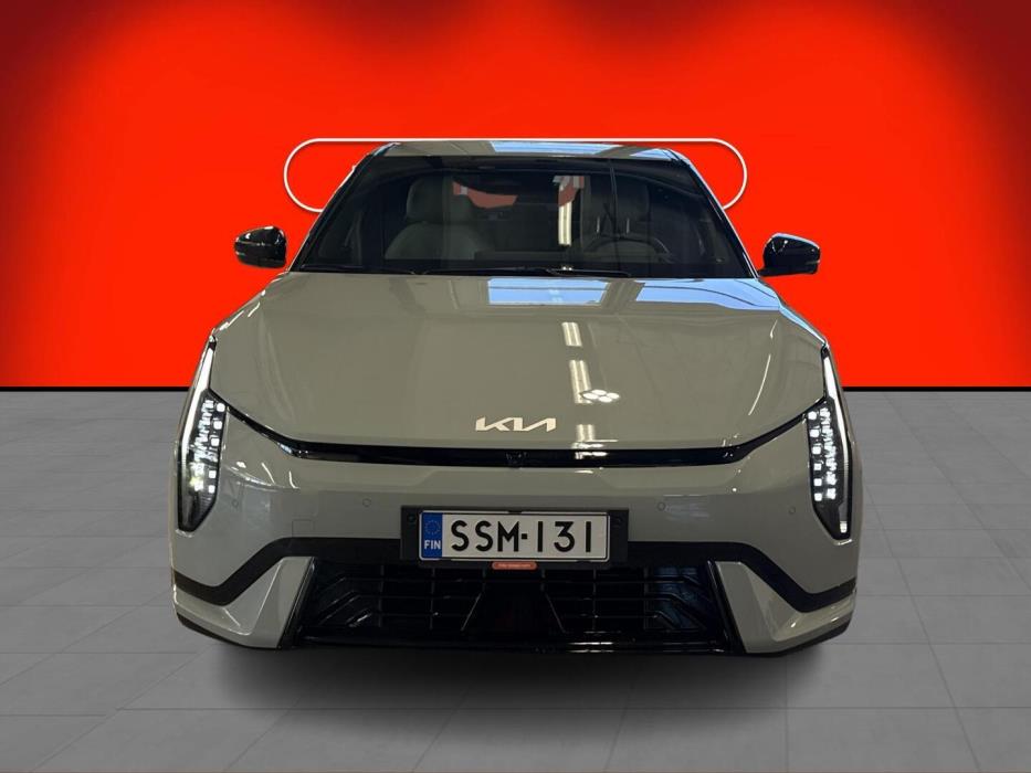 KIA EV4 2026