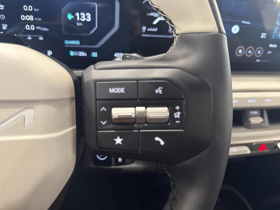 KIA EV4 2026