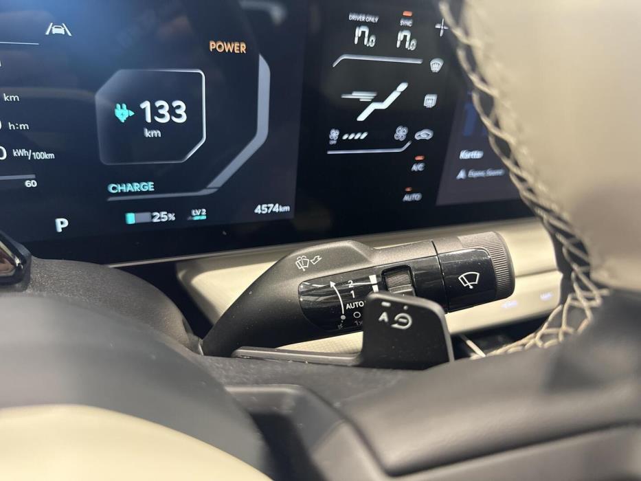 KIA EV4 2026