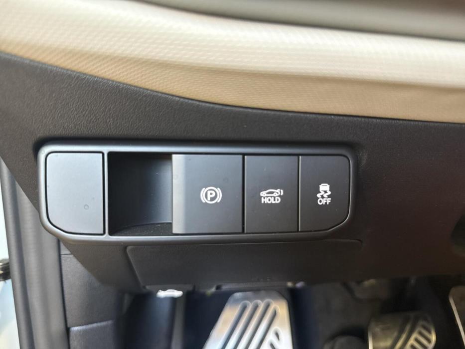 KIA EV4 2026