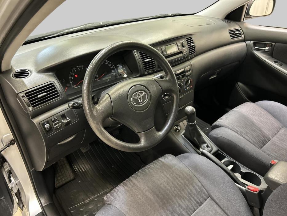 TOYOTA Corolla 2003