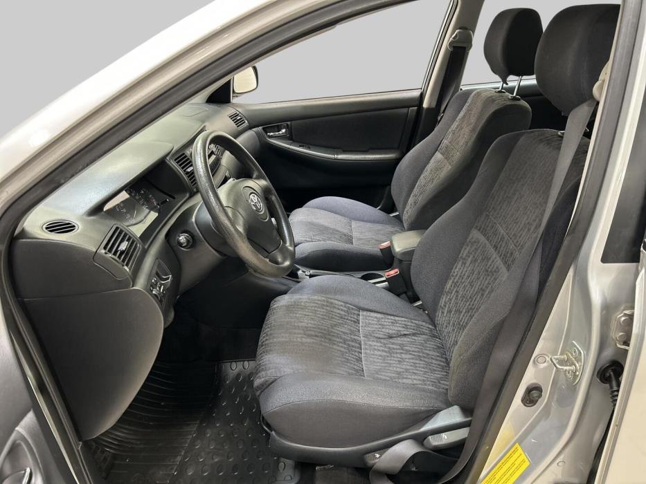 TOYOTA Corolla 2003