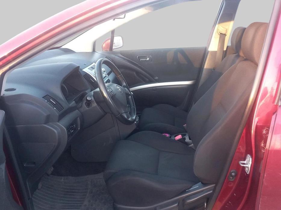 TOYOTA Corolla Verso 2006