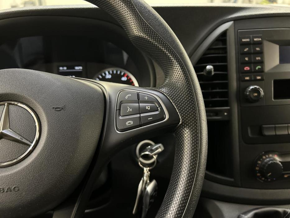 MERCEDES-BENZ Vito 2015
