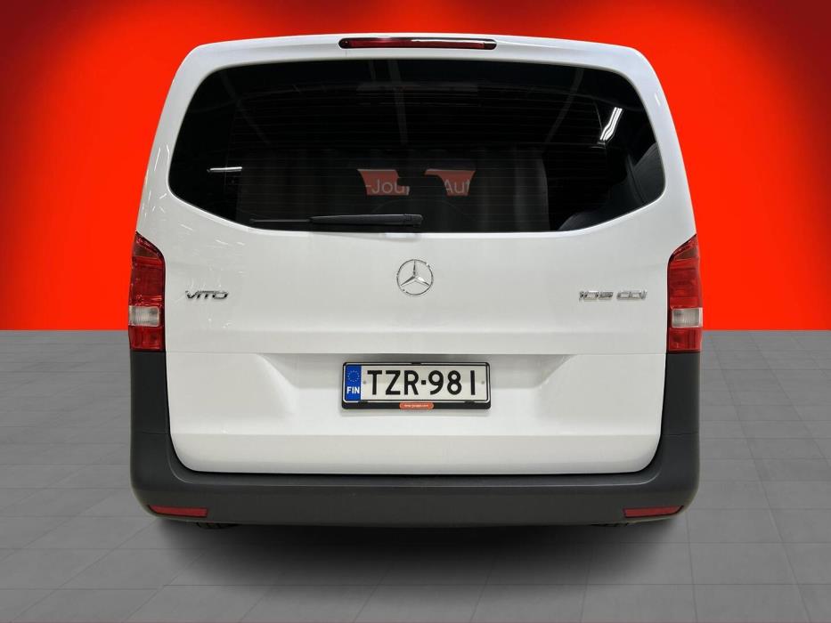 MERCEDES-BENZ Vito 2015