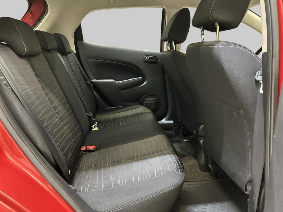 MAZDA 2 2008