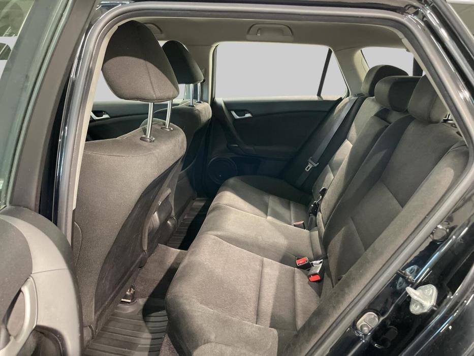 HONDA Accord 2011