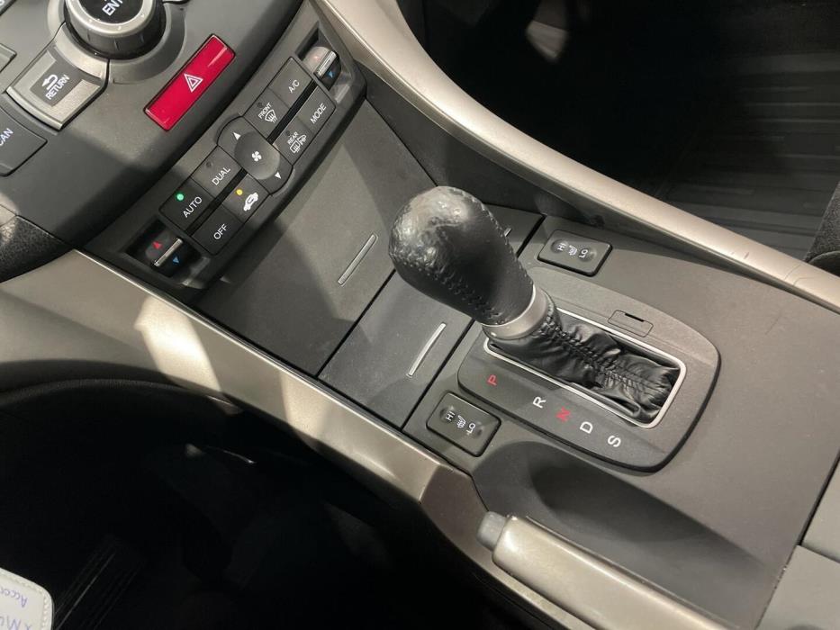 HONDA Accord 2011