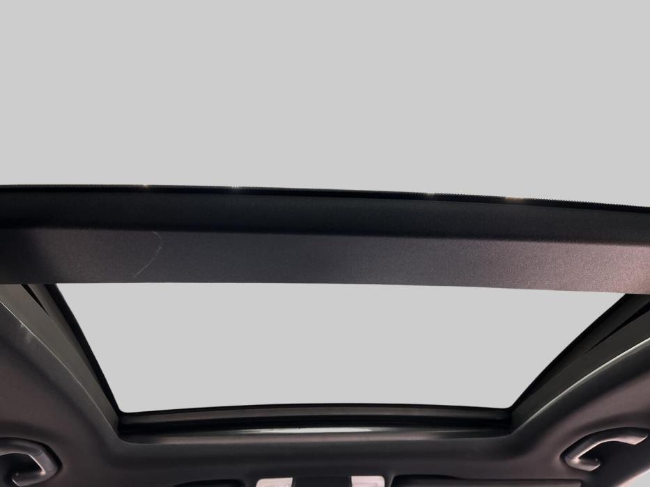 MERCEDES-BENZ E 2014