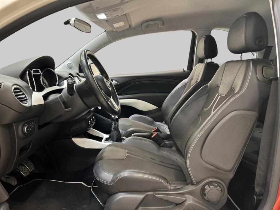OPEL Adam 2013