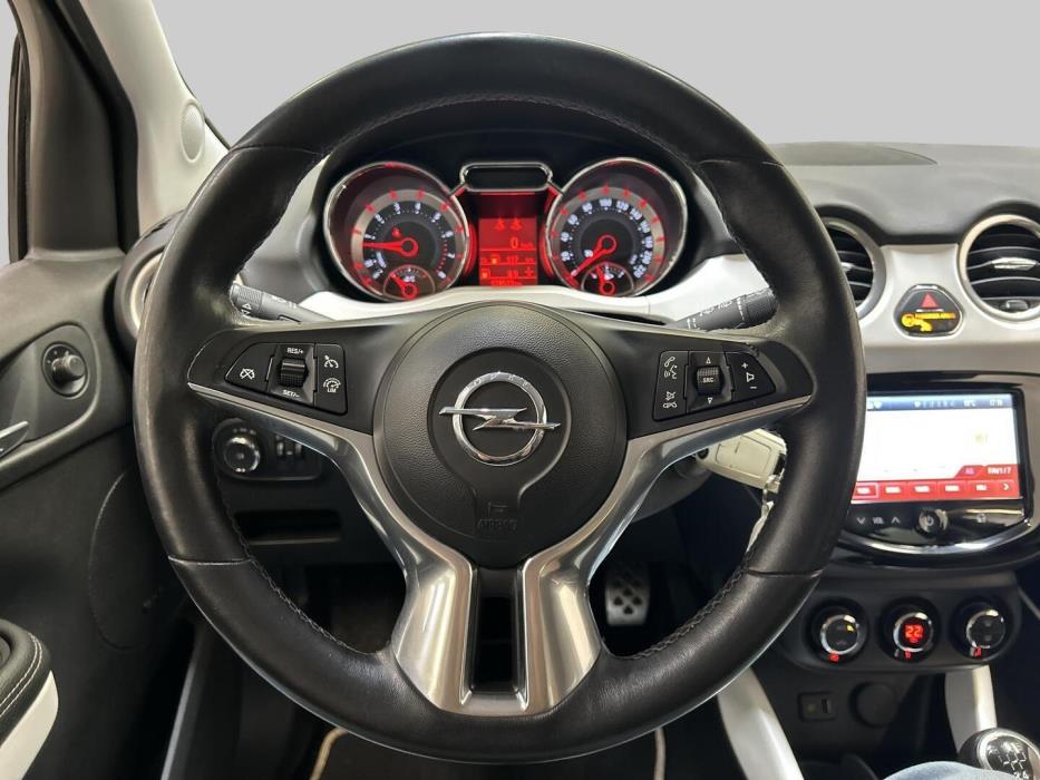 OPEL Adam 2013