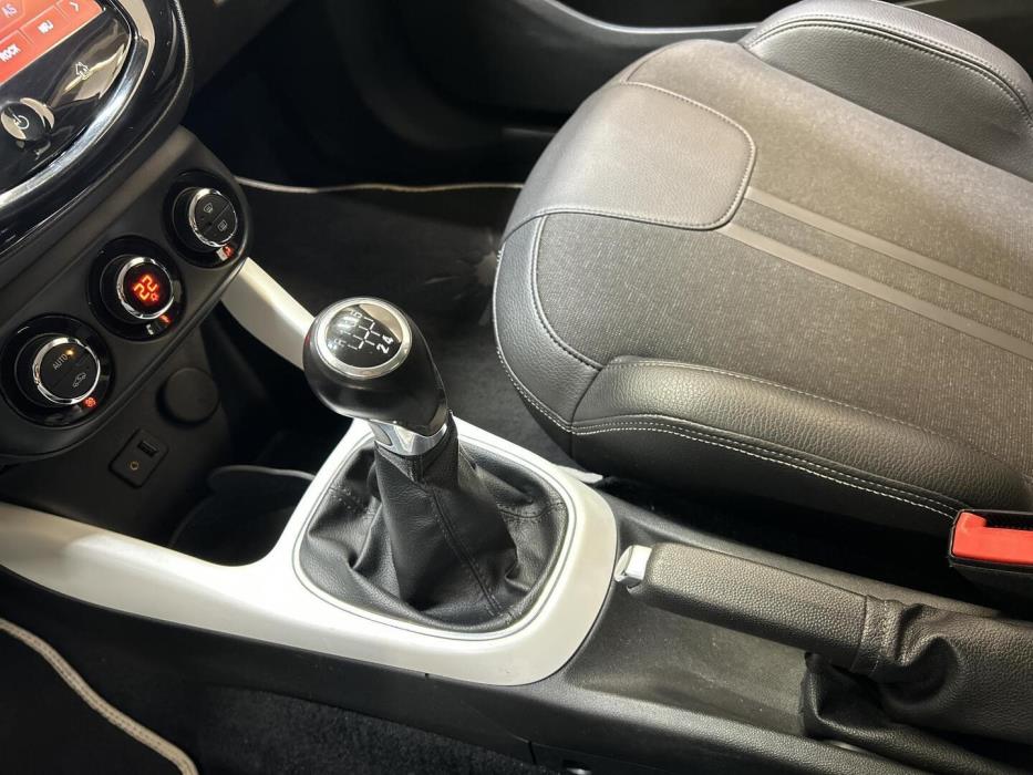 OPEL Adam 2013