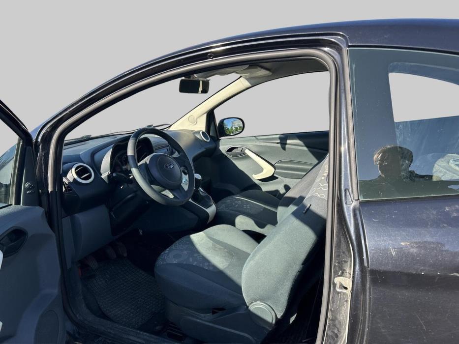 FORD Ka 2012