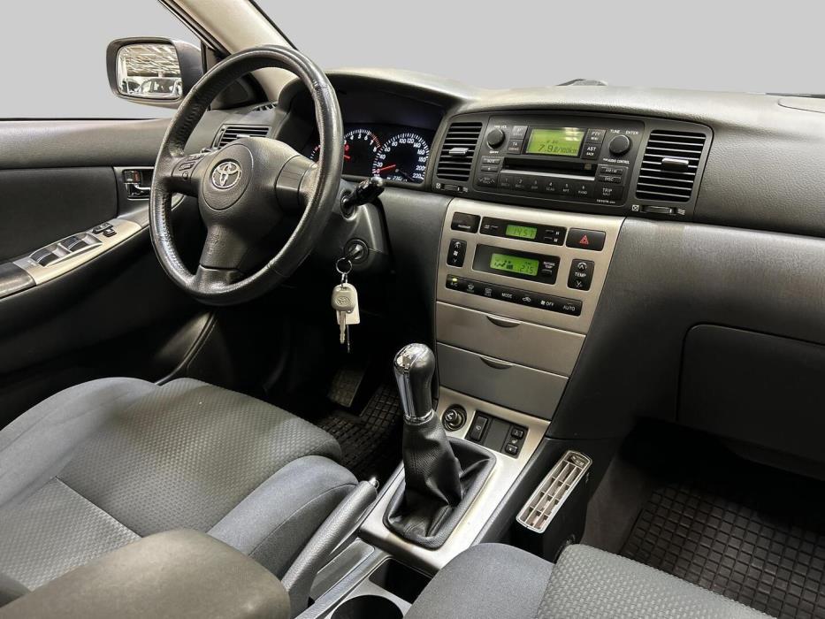 TOYOTA Corolla 2006