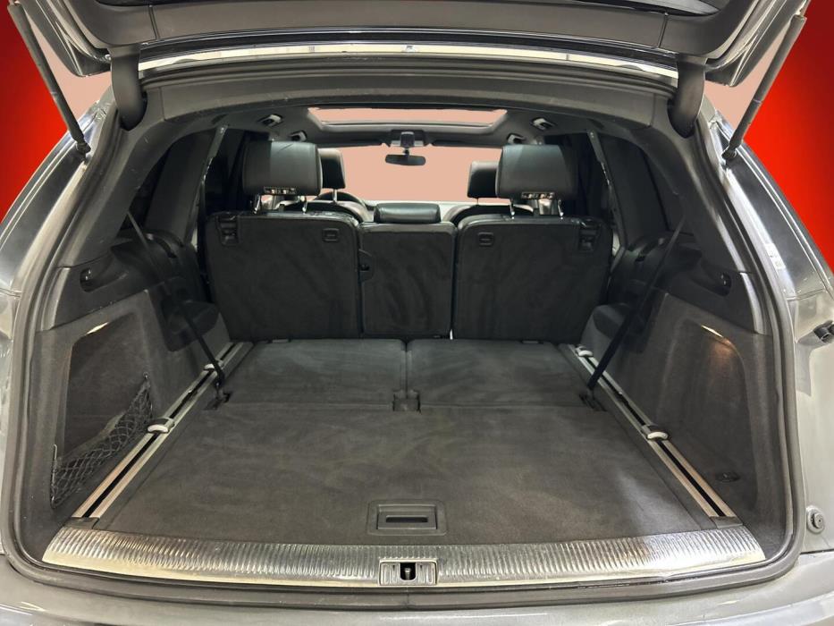 AUDI Q7 2011