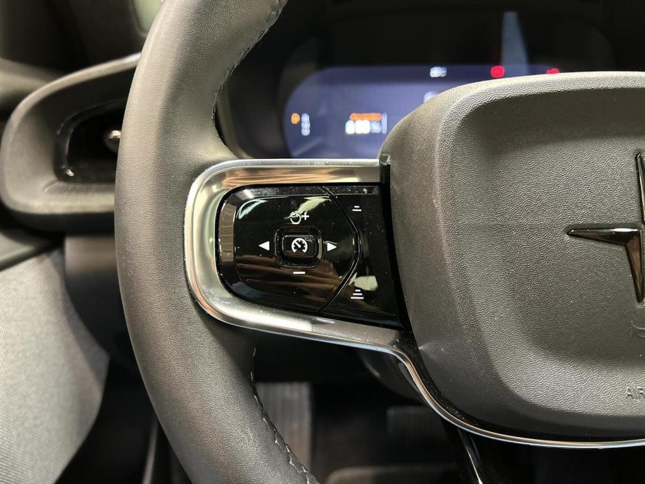 POLESTAR 2 2023