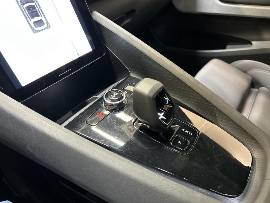 POLESTAR 2 2023