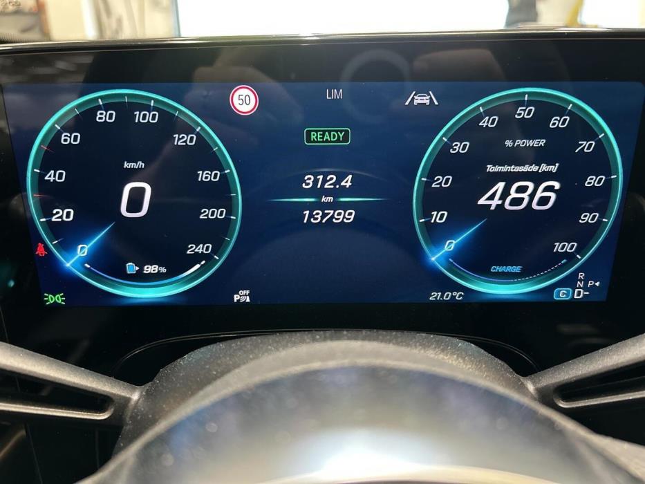 MERCEDES-BENZ CLA 2026