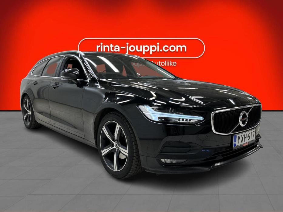 VOLVO V90 2021