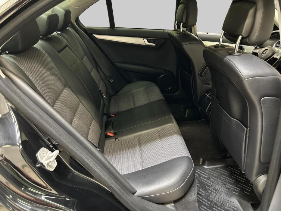 MERCEDES-BENZ C 2013