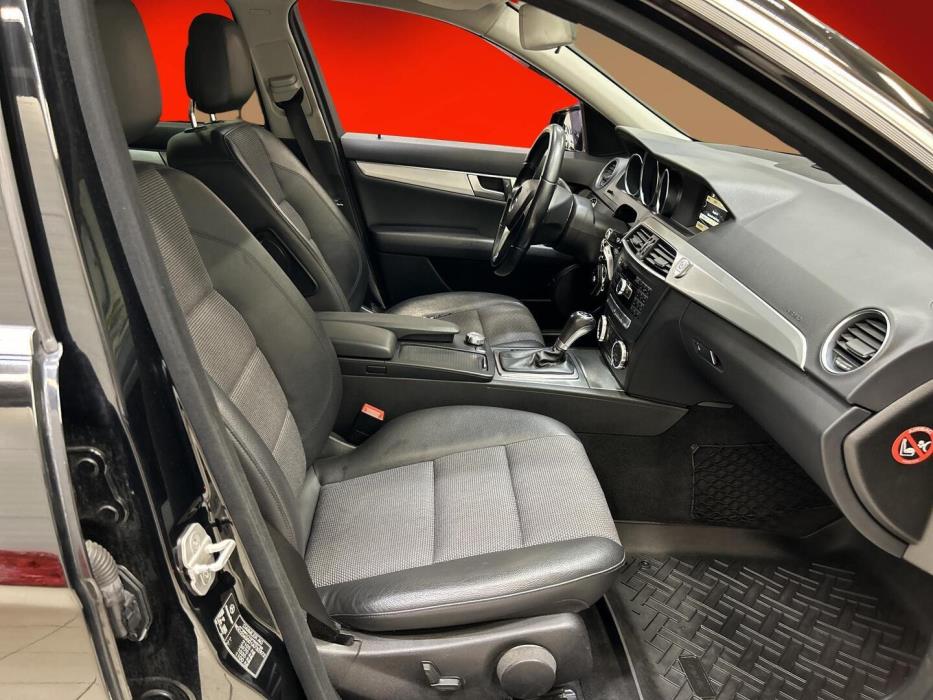 MERCEDES-BENZ C 2013