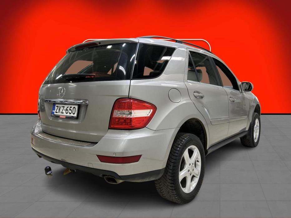 MERCEDES-BENZ ML 2009