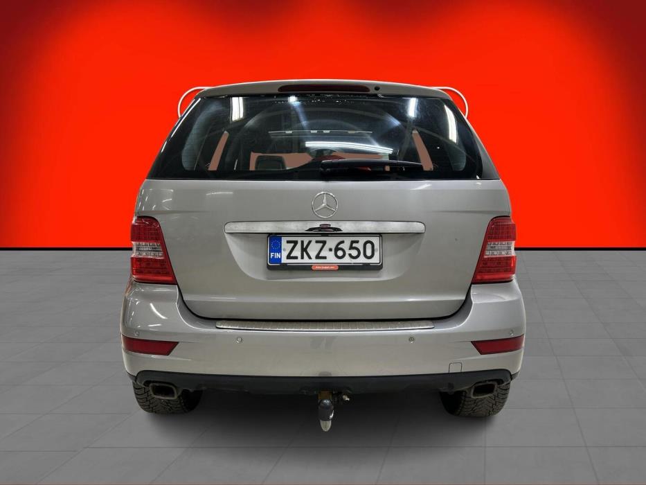 MERCEDES-BENZ ML 2009