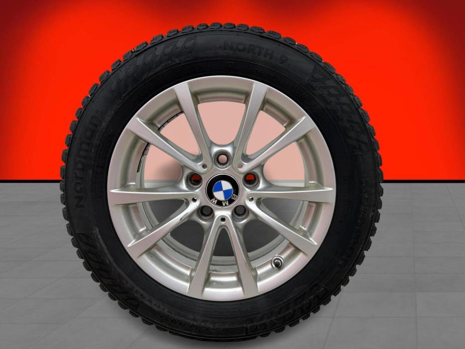 BMW 318 2017