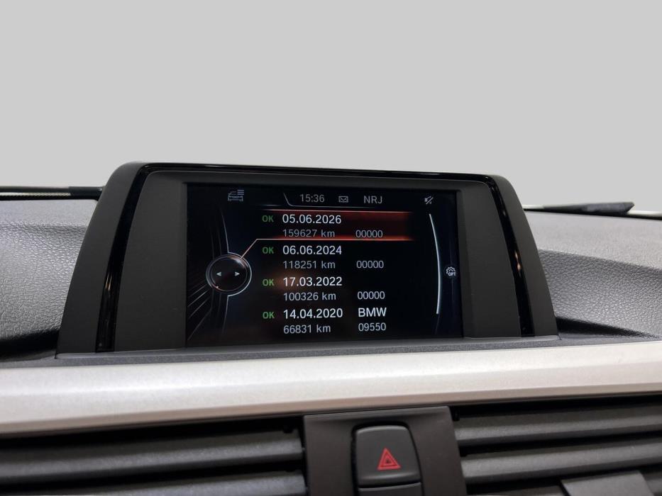 BMW 318 2017