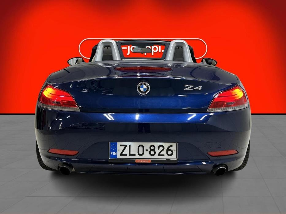 BMW Z4 2011