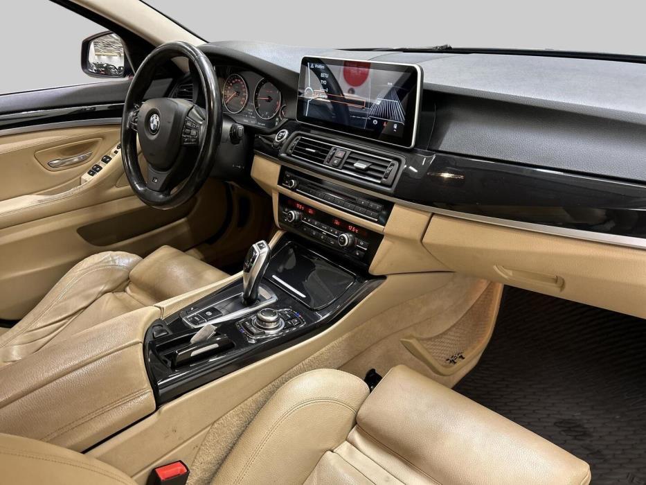 BMW 525 2011