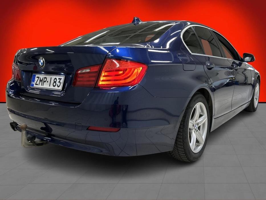 BMW 525 2011