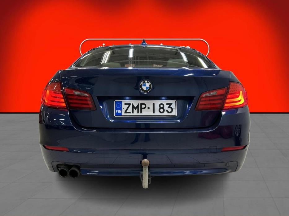 BMW 525 2011