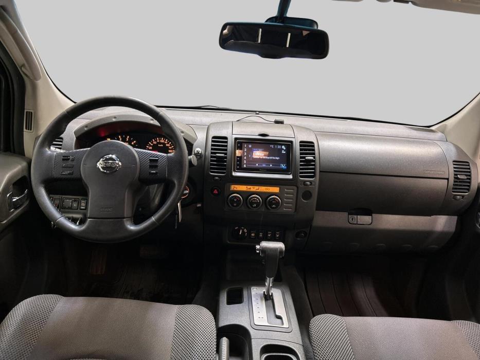 NISSAN Navara 2008