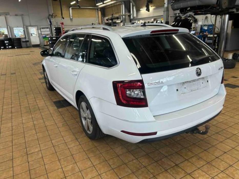 SKODA OCTAVIA 2020